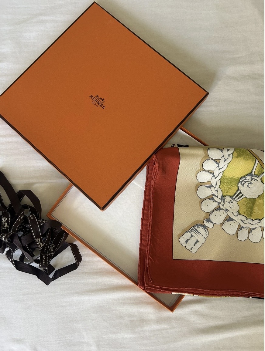 Hermès · Carré soie